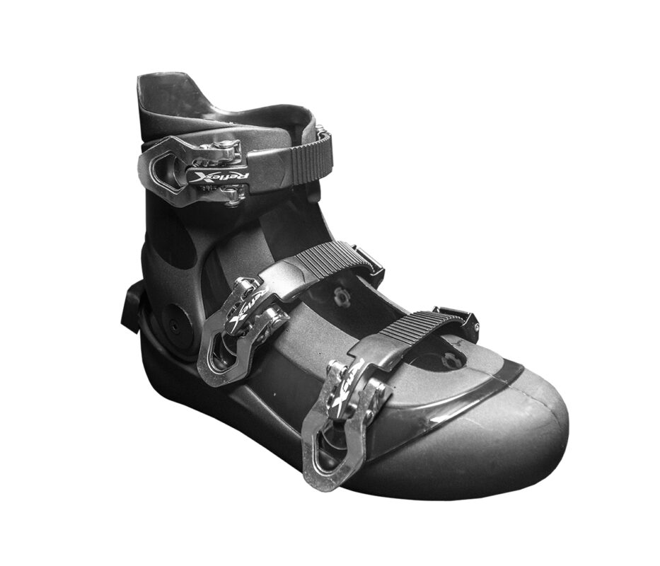 Reflex World Water Skis & Bindings